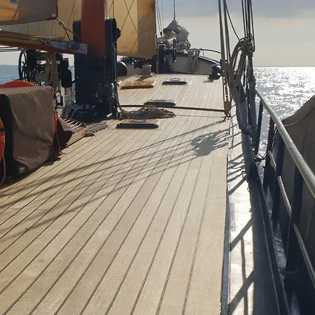 Botel Boutique Style Ship 10 Double Monnickendam
