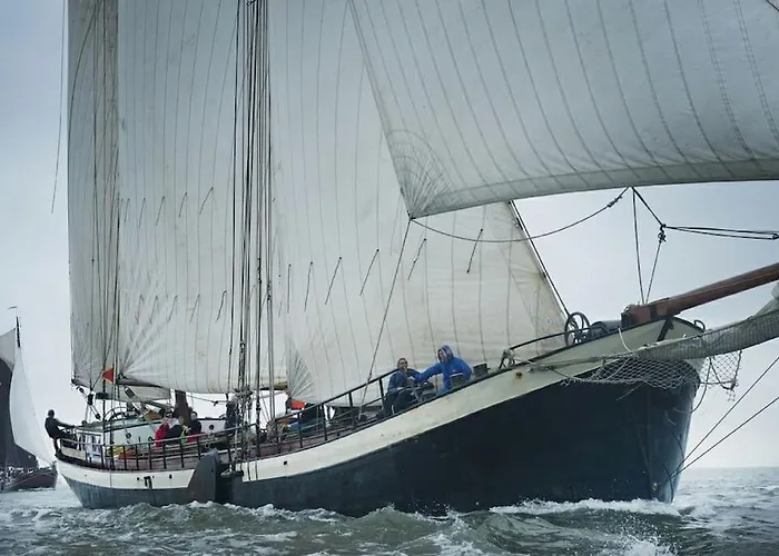 Boutique Style Ship 10 Double